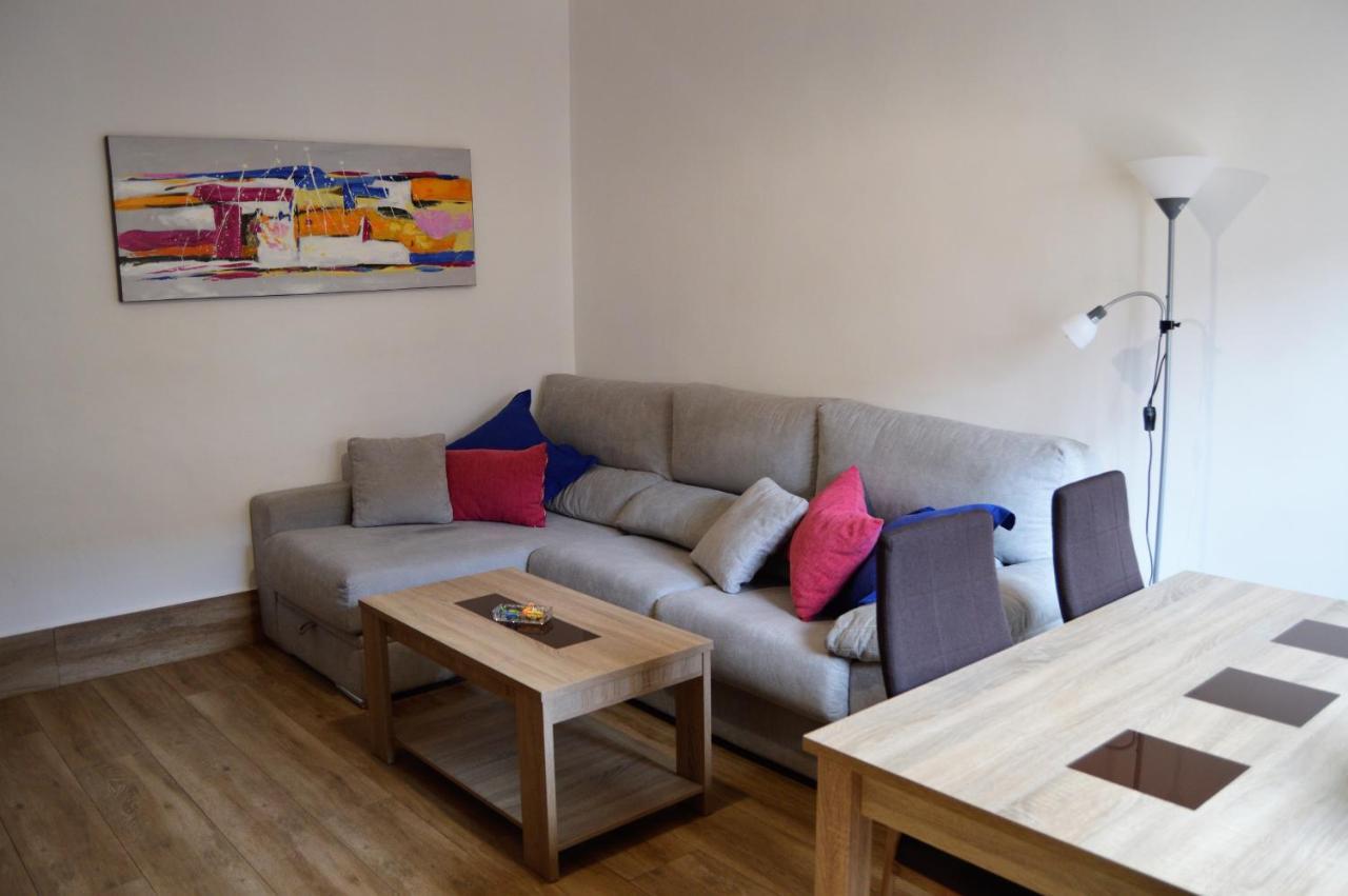 Aliseda Apartamentos Turisticos - Hostal Los Alisos מראה חיצוני תמונה