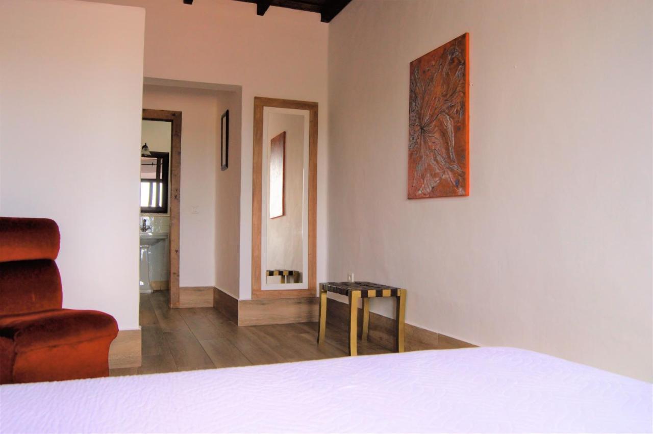 Aliseda Apartamentos Turisticos - Hostal Los Alisos מראה חיצוני תמונה